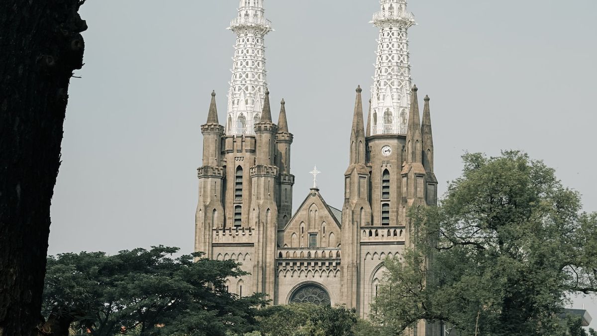 Jakarta Cathedral Ready To Follow Church Rules Can Be Filled In 100 Percent Congregations But Prohibited From Establishing Tents Outside
