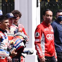 向 Marc Marquez Cs、Jokowi 炫耀川崎 W175：虽然没有你那么酷，但我也喜欢骑摩托车