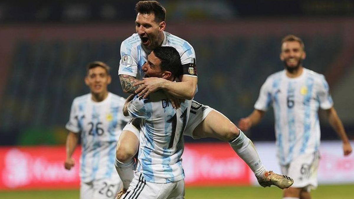 Messi Ditelepon Banyak Klub, tapi Tak Mau Konfirmasi Lebih Jauh
