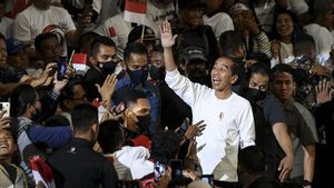 Jokowi Tegaskan Pentingnya Relawan Guna Koreksi Kebijakan
