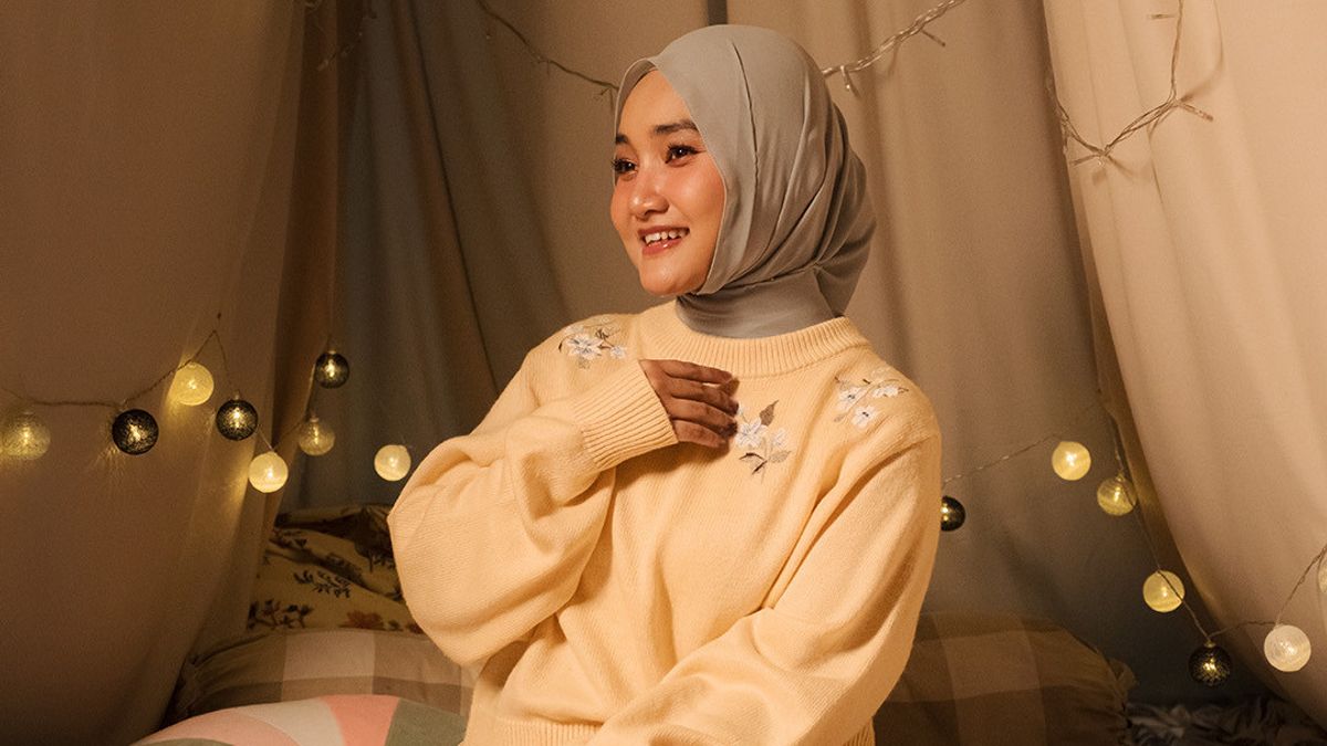 Unjuk Eksistensi, Fatin Shidqia Menapa Pendengar Lewat Kita Sama-sama Tau