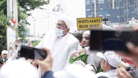 Dipanggil Kasus Kerumunan Megamendung, Rizieq Shihab Utus Pengacara ke Polda Jabar