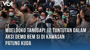 VIDEO: Moeldoko Meets BEM SI Who Demos Jokowi