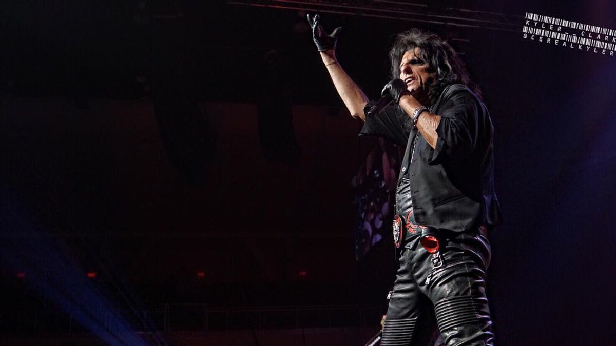 Street Theme, Alice Cooper Reveals The Tentative Title Of New Album