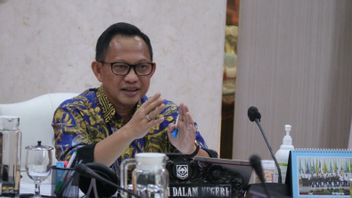 Jokowi Leads COVID-19 Mass Vaccination, Minister Of Home Affairs: Prokes Remain Done
