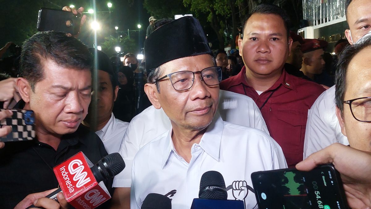 Mahfud MD Minta Bawaslu-KPK Usut Temuan PPATK soal Transaksi Janggal Pemilu 2024