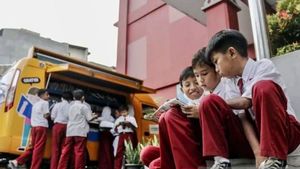 Usia Ideal Anak Masuk SD Menurut Psikolog
