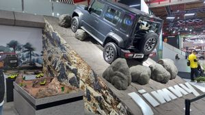 Suzuki Hadirkan Keseruan Virtual Offroad dengan Jimny di IIMS 2026