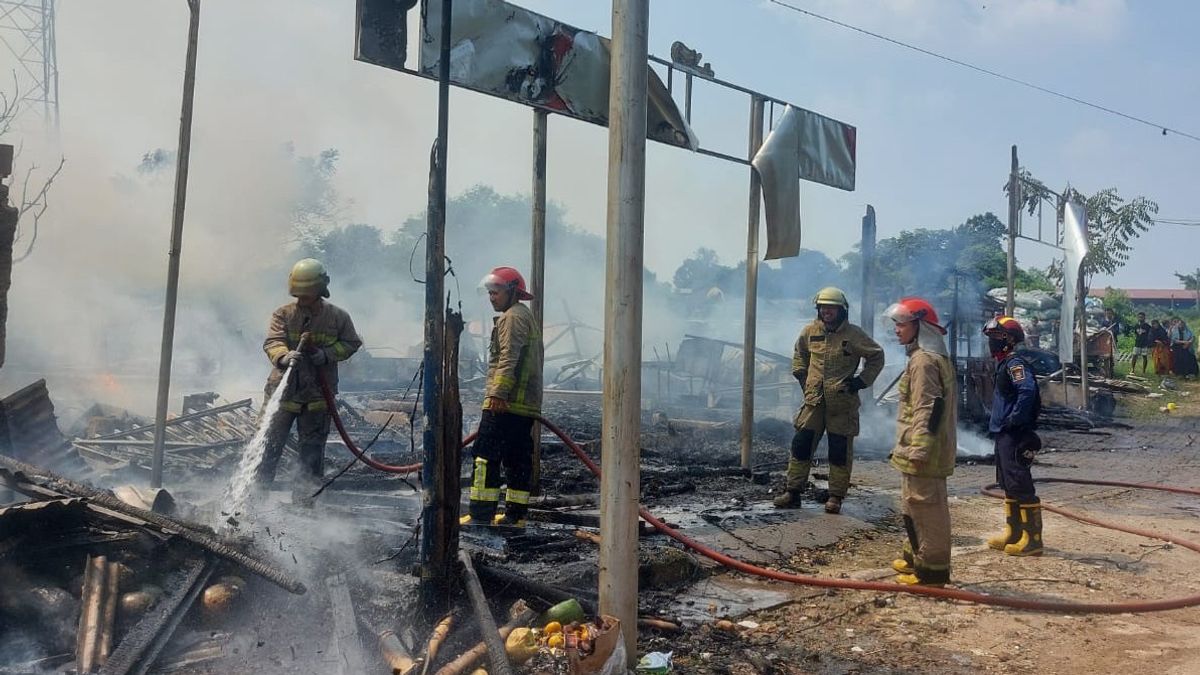 Saung Babeh Restaurant In Tangerang Caught Fire Due To An Exploding Gas Cylinder