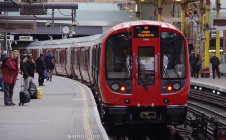 Staf Positif COVID-19, Operator Jaringan Kereta Inggris Batalkan Semua Layanan Langsung ke London