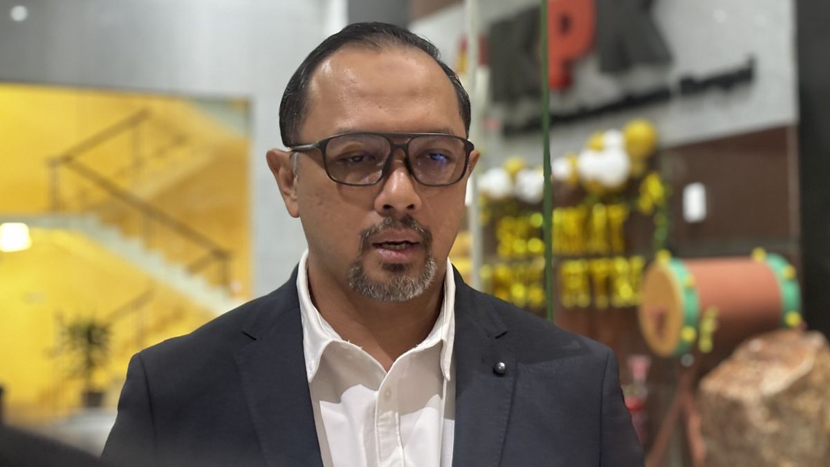 KPK提醒 Jerat,如果Ridwan Kamil卖出被扣押的皇家恩菲尔德,那么调查的威慑条款