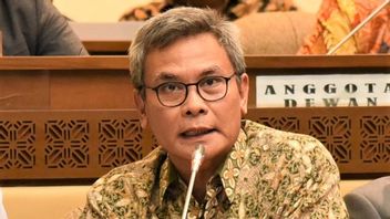 Johan Budi Expresses The Government Is Impressed As Half-Hearted With The Revision Of The Law On ASN And Honorary Teachers