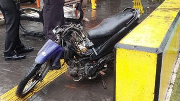 雅加达发生数千起卡车和摩托车事故,居民承认他们感到不安