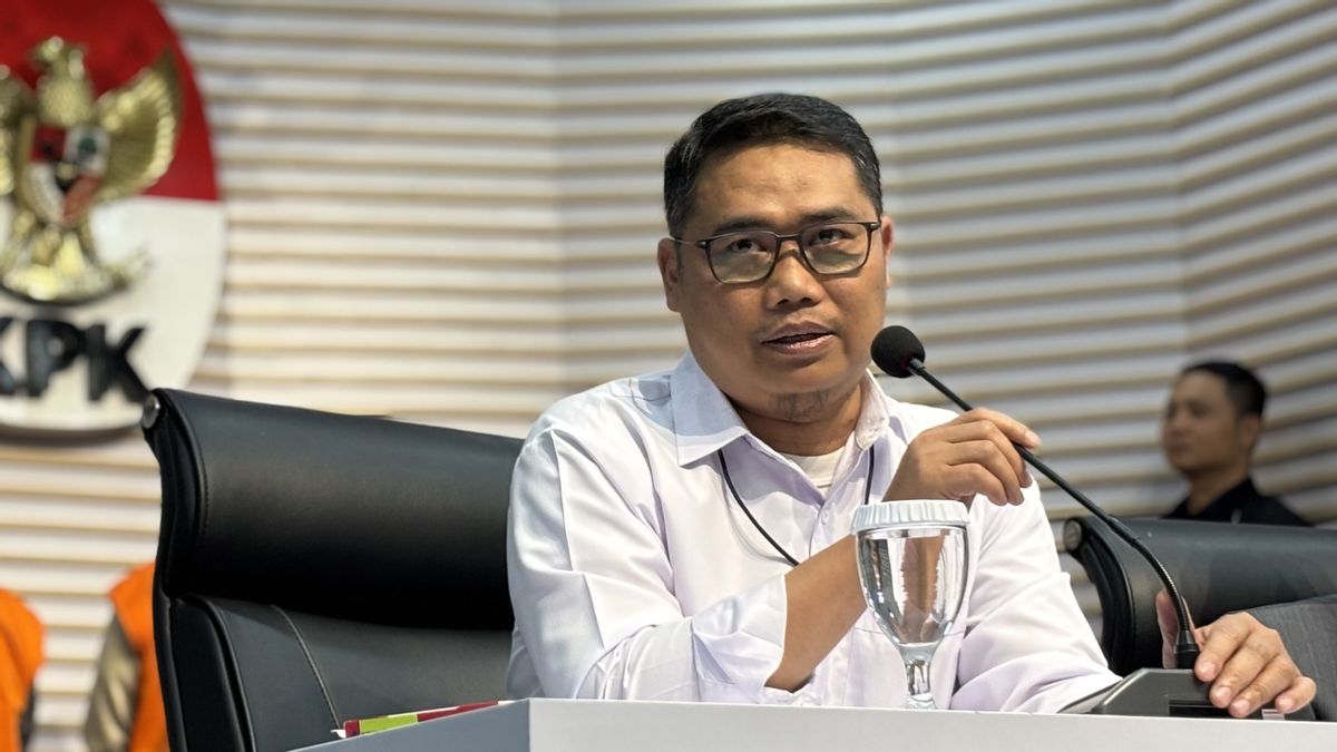 KPK Sita Mobil Mercy hingga Moge BMW Senilai Rp2,6 M di Kasus Korupsi LPEI