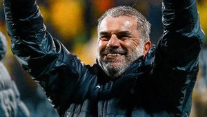 Ange Postecoglou Berbeda Pendapat dengan Ruben Amorim soal Memenangi Liga Europa
