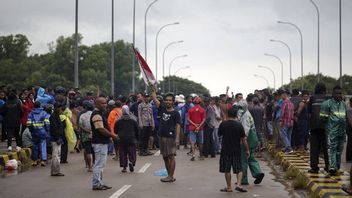 インドネシアのレンパン島と重複する土地の暴動