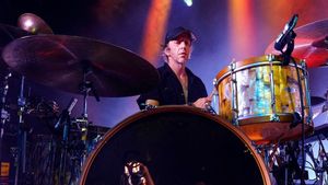 Kabar Duka dari Dunia Rock: Drumer Modest Mouse, Jeremiah Green Meninggal Dunia