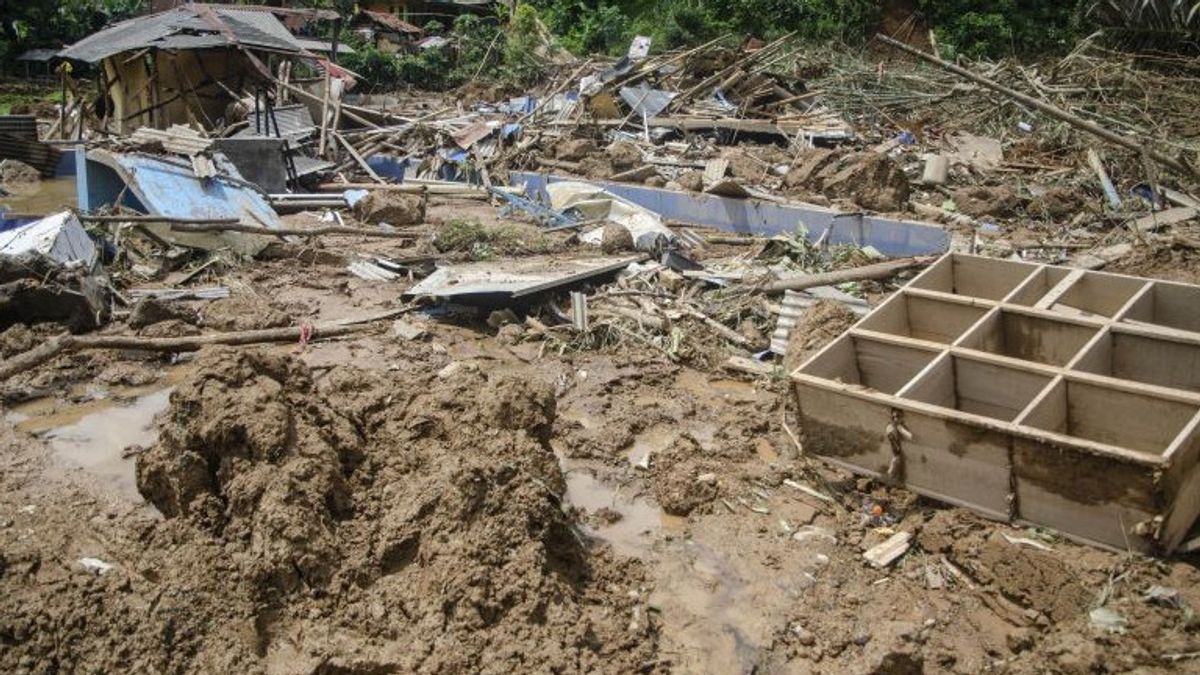 地質庁:大雨がスバン地すべりの原因