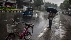 Waspada Banjir Longsor, Hujan Masih Dominasi Cuaca di Wilayah Indonesia Hari Ini