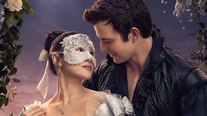 Romansa Benedict dan Sophie Dimulai di Teaser Serial <i>Bridgerton 4</i>