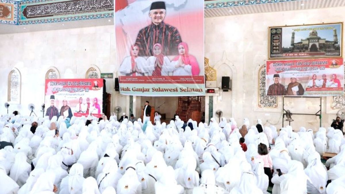 Volunteer For Mothers 'Mak Ganjar' In Maros, South Sulawesi, Holds Remembrance, Prays For Ganjar Pranowo To Pass The 2024 Presidential Candidate