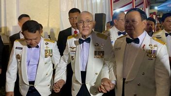 国防部长普拉博沃提醒TNI士兵Teladani Senior