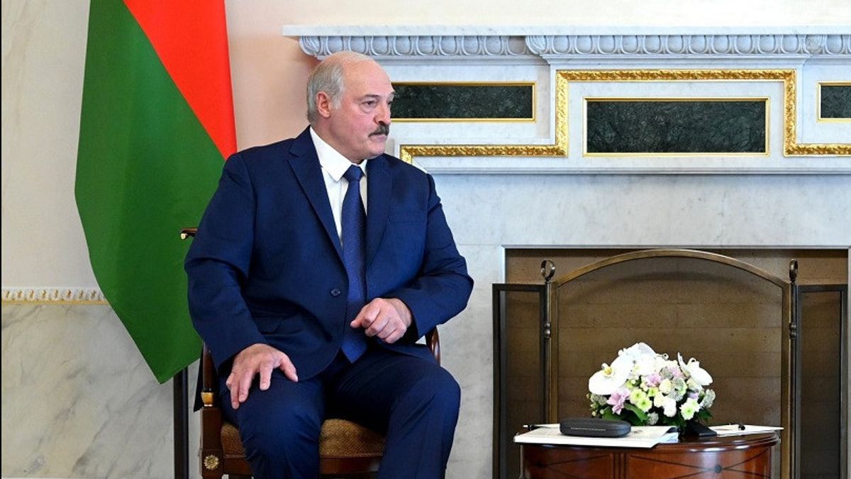 Belarusian President Lukashenko Ready To Release A Number Of Political Opponents From Prison