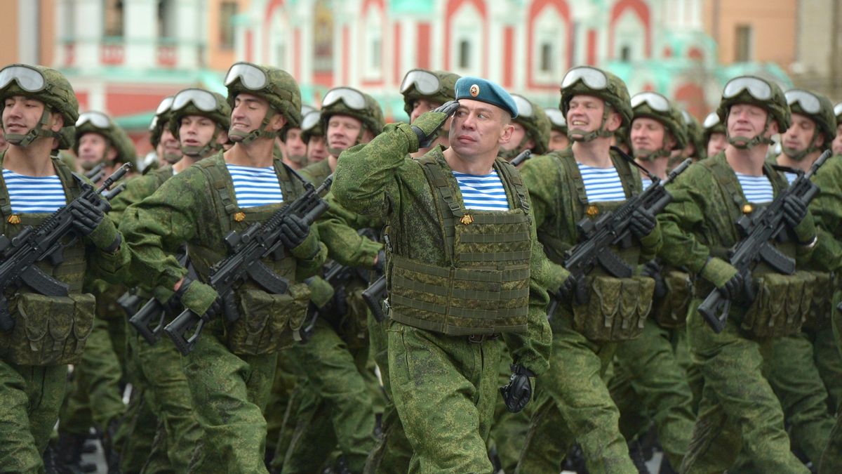 Usai Jalani Modifikasi, Rusia Kembali Kirim Senapan Serbu AK-12 ke Zona Perang Ukraina