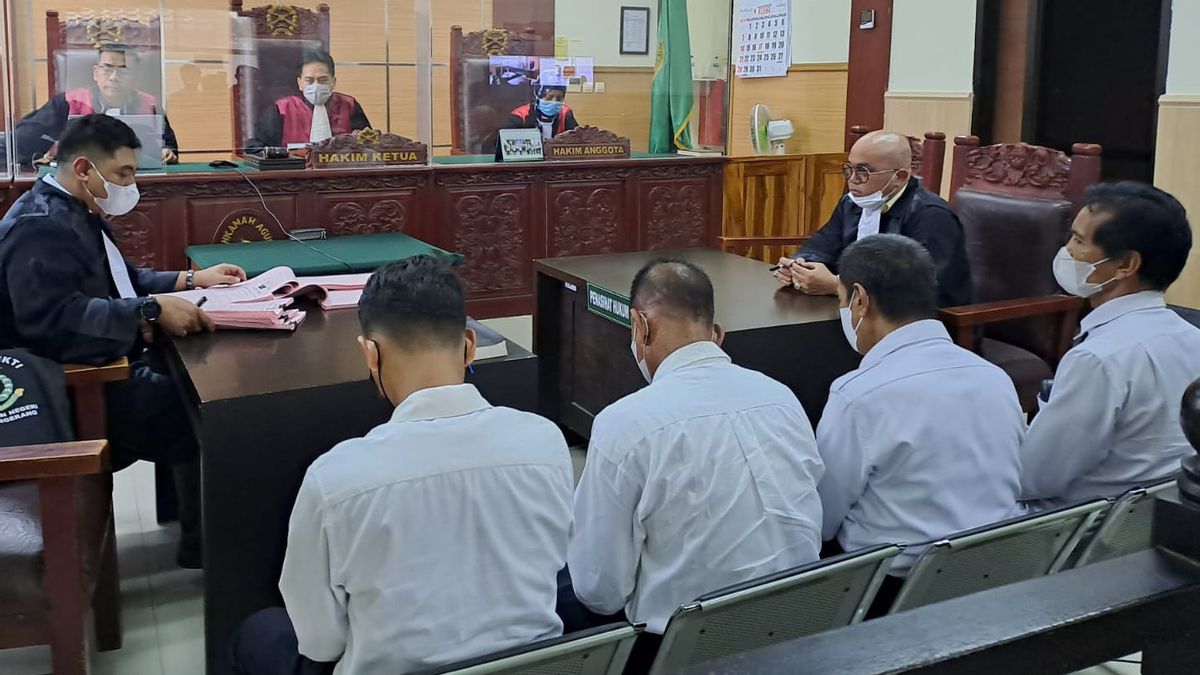 الحكم على أربعة متهمين في قضية حريق السجن الذين قتلوا 49 سجينا في تانجيرانج بالسجن لمدة عامين