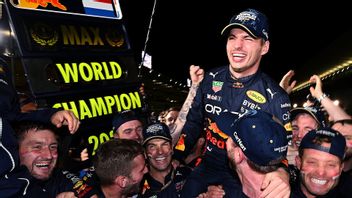 It Turns Out That This Is The Reason Max Verstappen Indirectly Celebrates After Becoming The 2022 F1 World Champion, Had Been Confused After Touching The Finis Line
