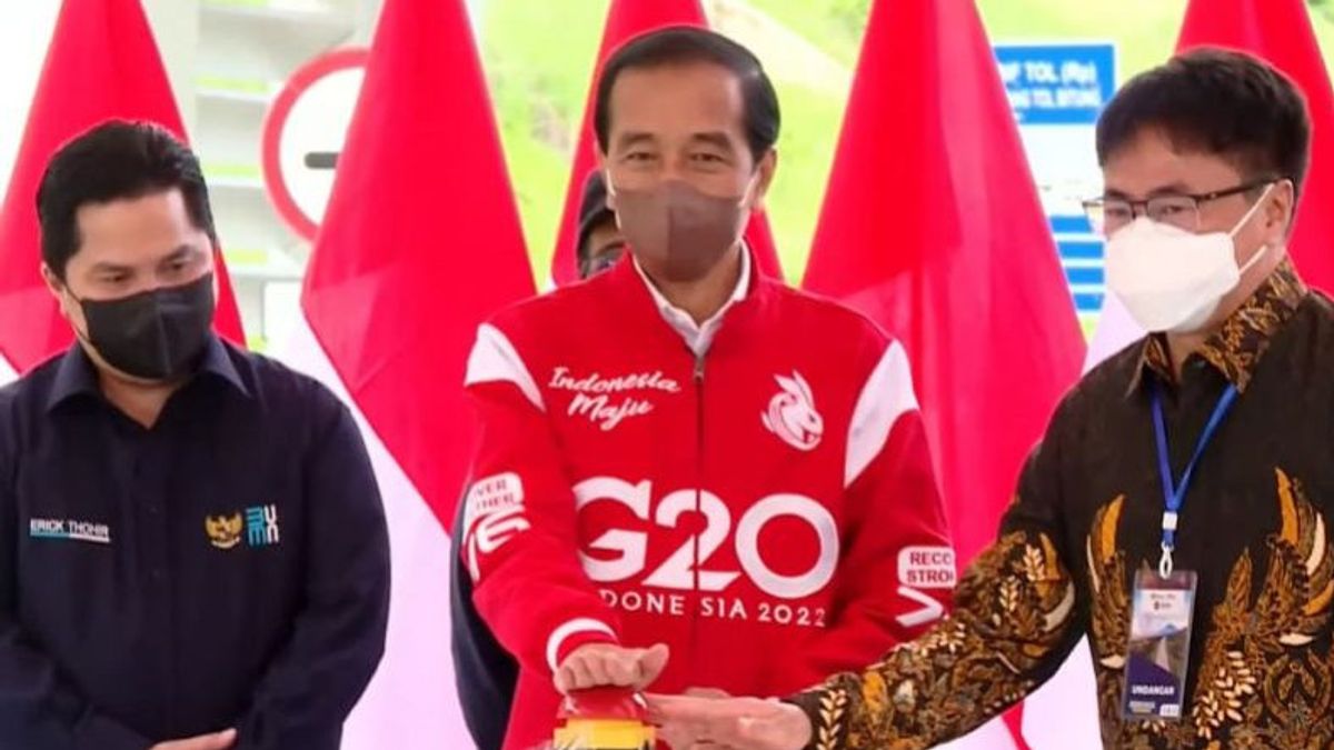 President Jokowi Inaugurates Manado-Bitung Toll Road