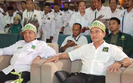 Ketum PBB Yusril Optimistis Prabowo Bisa Selesaikan Permasalahan di Papua