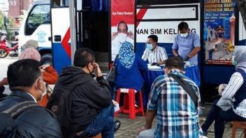 Today, Four Mobile One-stop Administration Services Offices Operate In Jakarta Until 2 PM