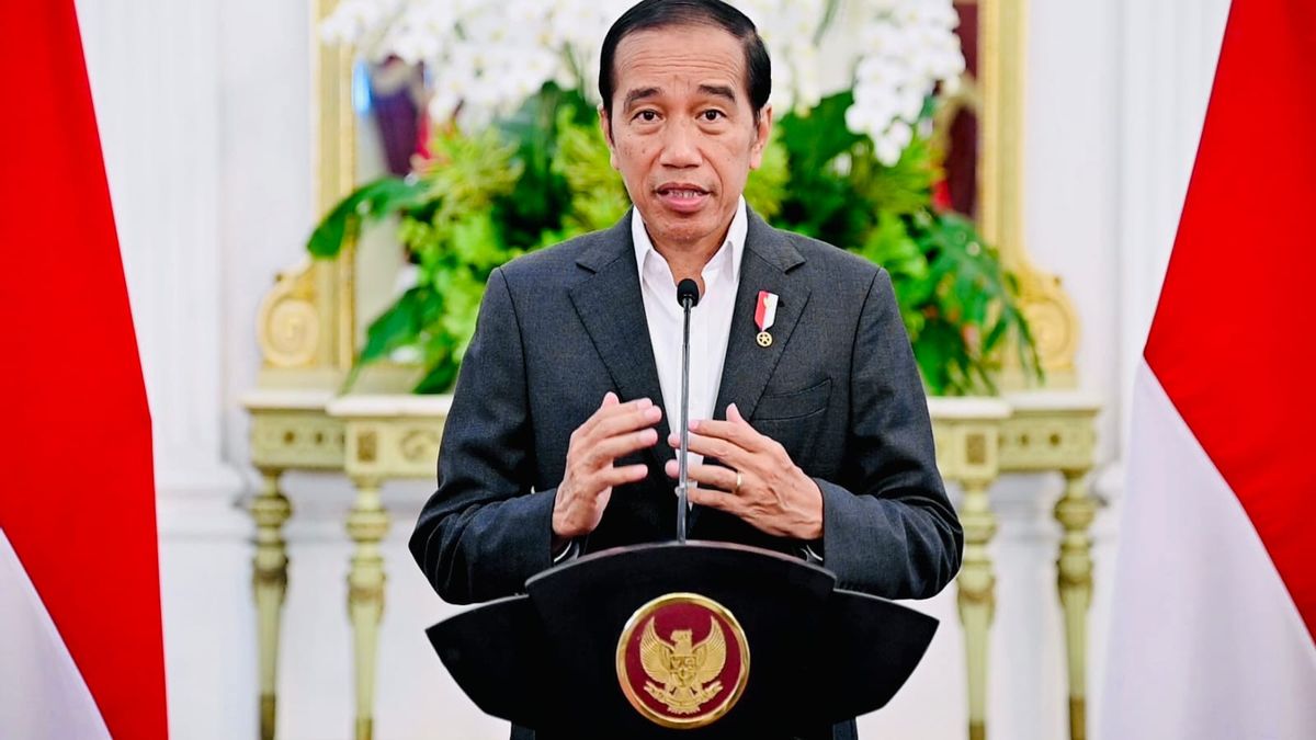 Le président Jokowi a signé un PP sur la THR et le 13e salaire de l’appareil d’État