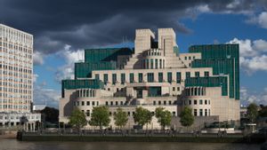 英国のMI6諜報機関が初めて女性を率いる