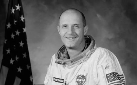 NASA Beri Penghormatan Terakhir Kepada Thomas Stafford, Astronot untuk Misi Apollo