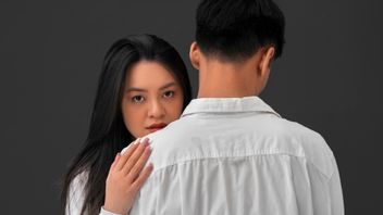 5つの理由、なぜ身近な人から気持ちを隠すのか