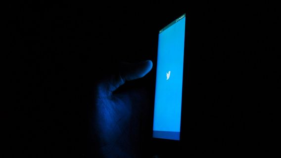 Government Asked To Act On Anonymous Accounts On Social Media