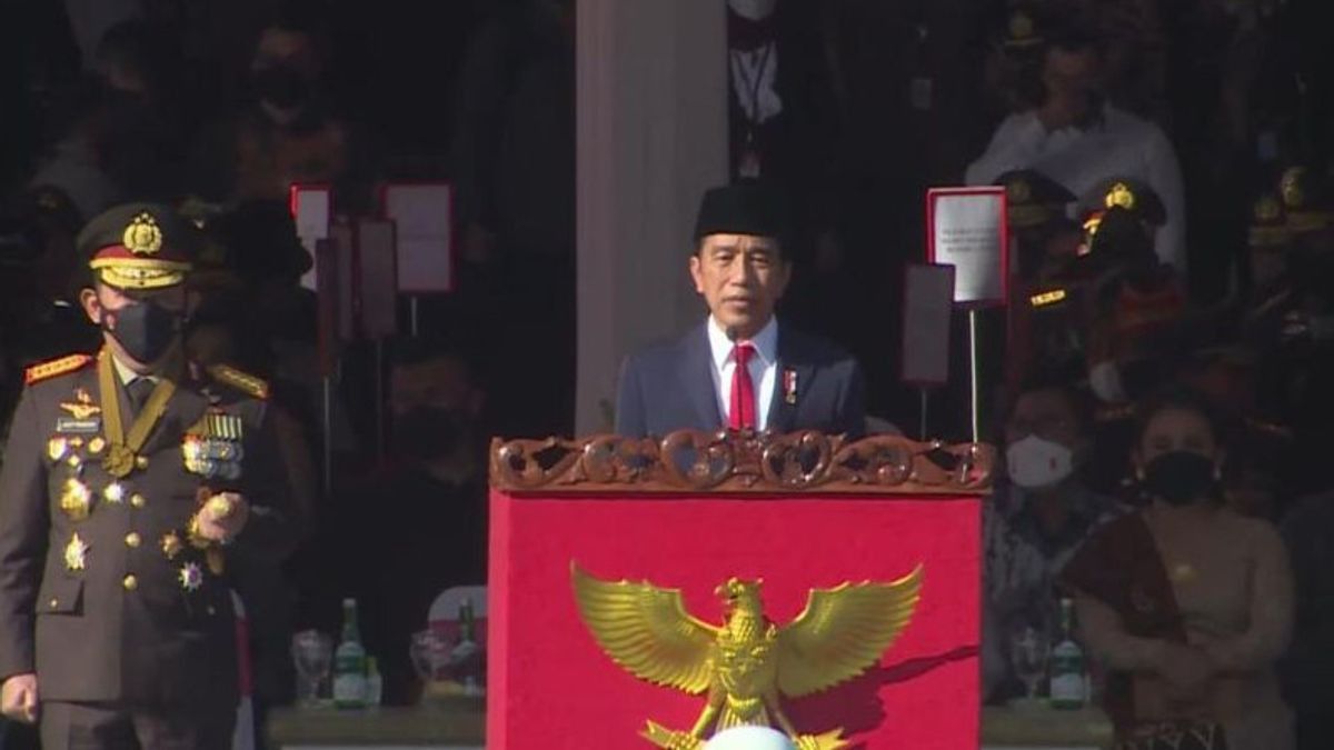 Jokowi Jadi Pimpinan Upacara HUT Bhayangkara, Pesan Jokowi ke Polri: Jaga Kepercayaan Masyarakat