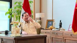 مكالمة هاتفية مع رئيس الوزراء الأسترالي بعد فوز تيلاك ، يبتسم برابوو بشعور سعيد: تهانينا!