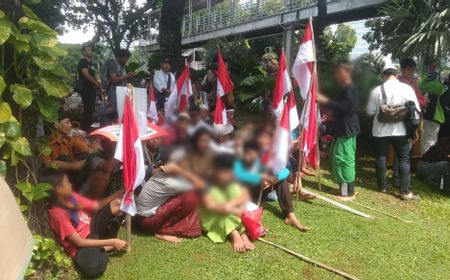 Susahnya Melarang Anak Ikut Demo