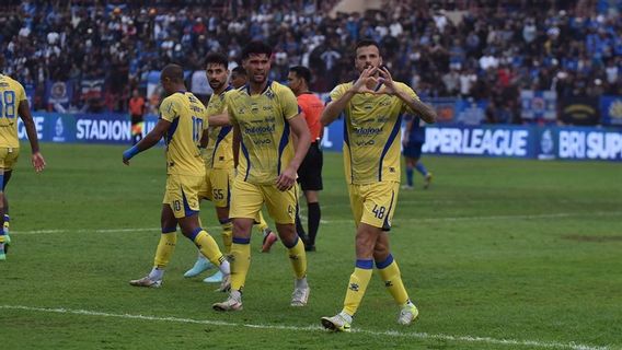 バントゥールでの支持者の混乱に続くPSIMとペルシブに影を落とした委員会の制裁