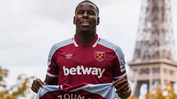 Viral Video Kurt Zouma Tendang Kucing, West Ham Murka: Kami Tidak Memaafkan Kekejaman terhadap Hewan