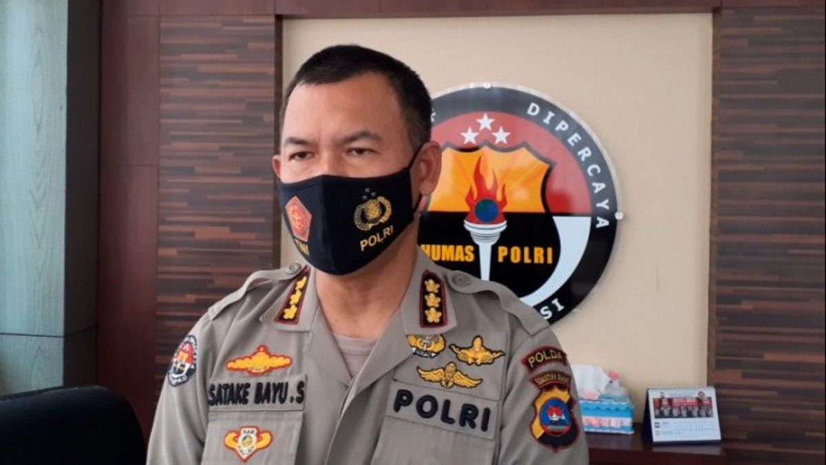 La Police Réprimande Des Centaines De Propriétaires D’entreprise Dans L’ouest De Sumatra Pour Violation Des Protocoles De Santé