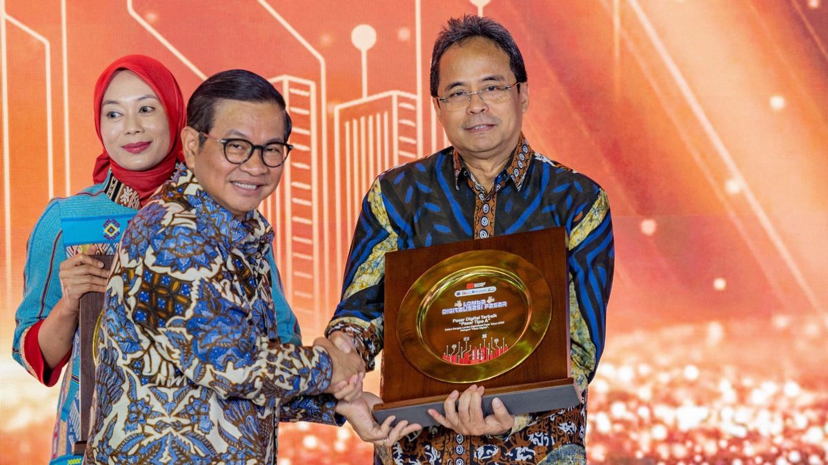Raih 3 Penghargaan Digitalisasi Pasar, Bos Bank Jakarta: Fondasi Pemberdayaan Ekonomi Kerakyatan