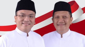 Pockets PD-Gerindra Tickets, L'ancien Vice-ministre Du Droit Et Des Droits De L'homme Denny Indrayana Avance Pour South Kalimantan Pilgub