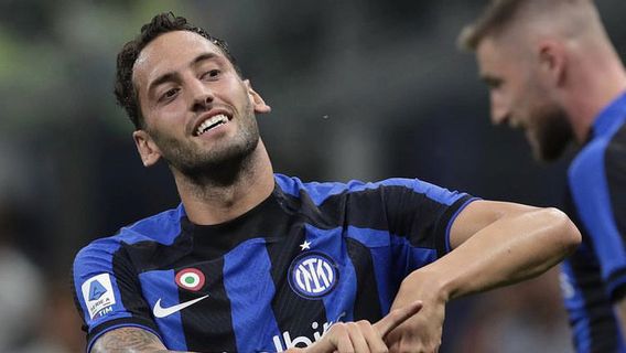 Hadapi Bayern Munchen di Liga Champions, Calhanoglu Ingin Inter Lupakan Kekalahan di Laga Derbi Milan