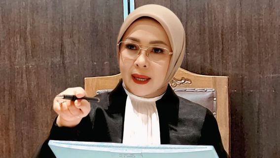 Polemique sur l'appel d'Arinal Djunaidi, avocat de Soroti, pour la certitude juridique du cas PI 10 Persen