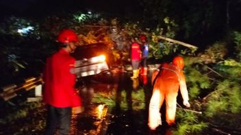 BMKG:バニュマスで水文気象災害を引き起こす極端な雨