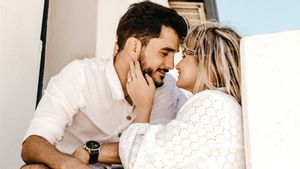 Studi Menemukan, Sentuhan dan Pikiran Mendorong Setiap Pasangan Mencapai Klimaks saat Bercinta 